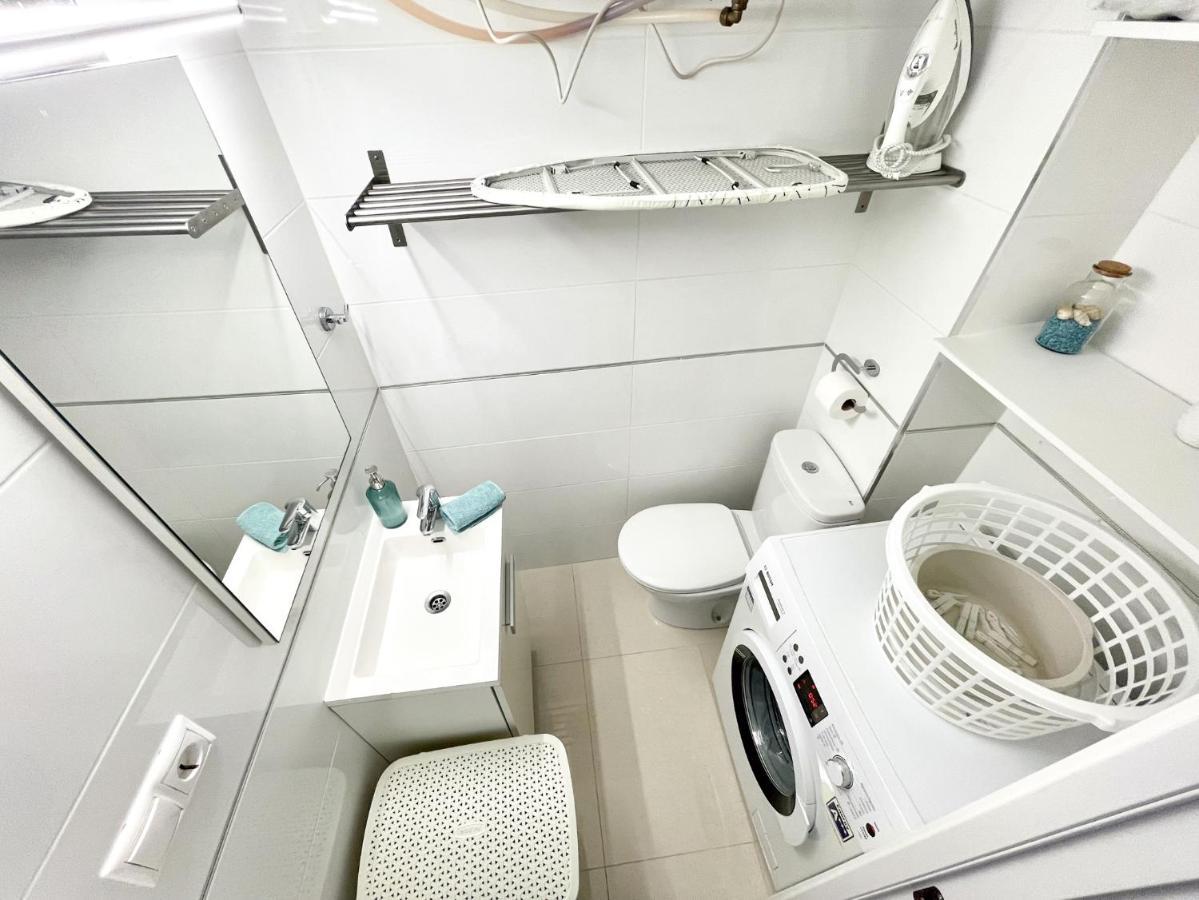 Apartamento La Perla Seaview & Pool Levante *