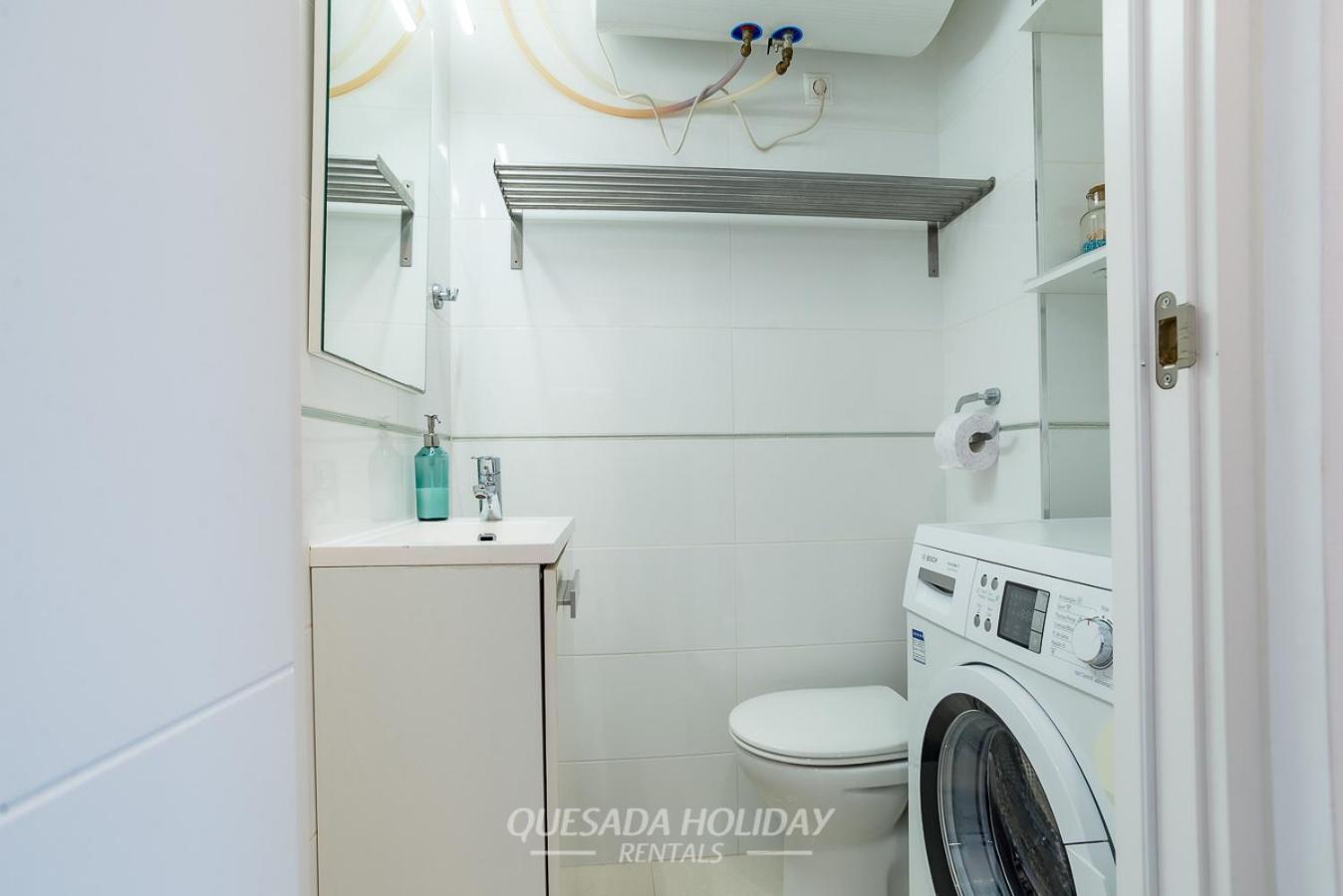 Apartamento La Perla Seaview & Pool Levante
