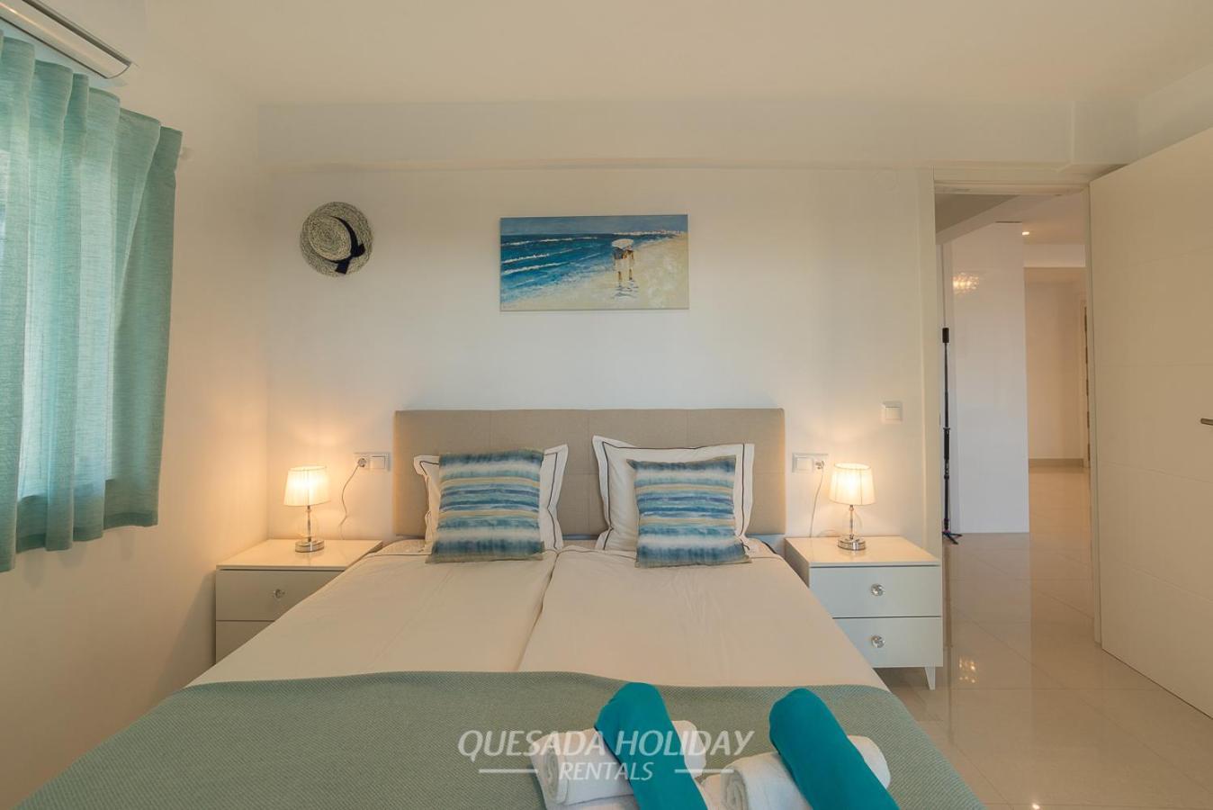 Apartamento La Perla Seaview & Pool Levante